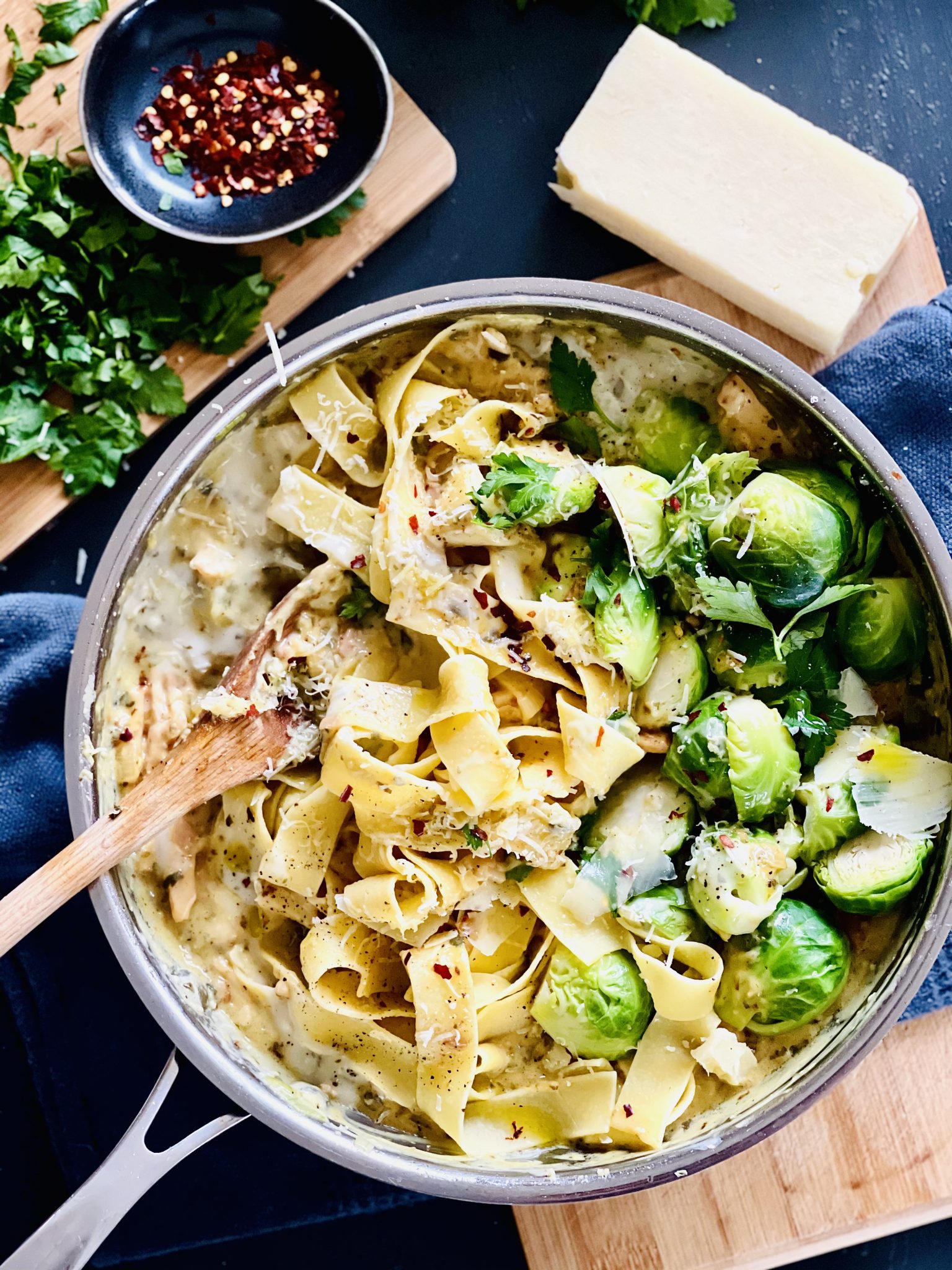 Creamy Sprout And Bacon Fettuccine Alfredo Eat Well Tasmania